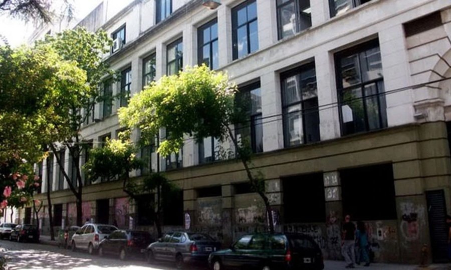 Dos Carreras A La Vez Uba
